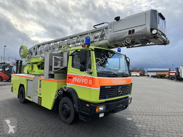Lastbil Mercedes 1224 4x2 Dreh Leiter 25 m /...
