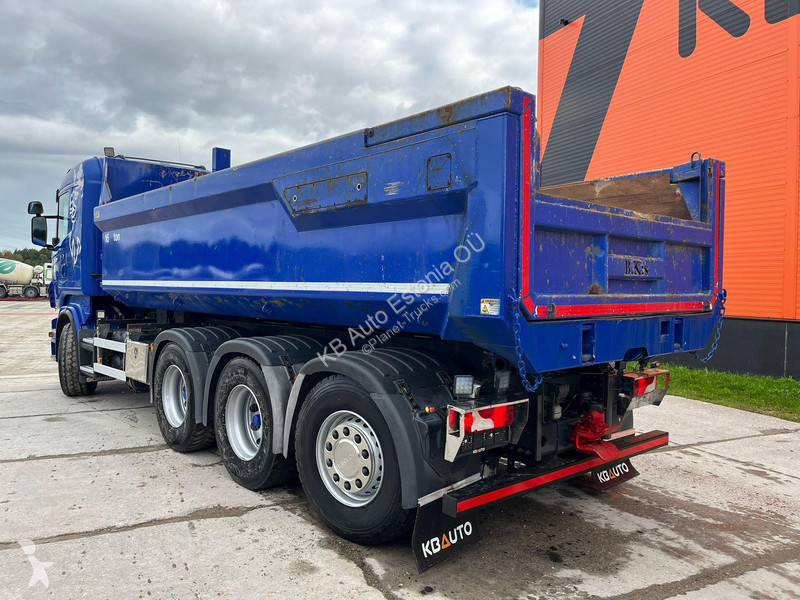 Kamion Scania R 560 8x4*4 BOX =6180 mm