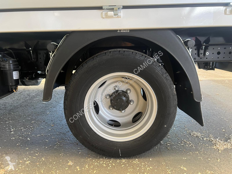 Lastbil Mitsubishi Fuso  3C13