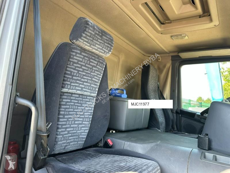 Camion Scania P310 4x2 LIVESTOCK / VEEWAGEN /...