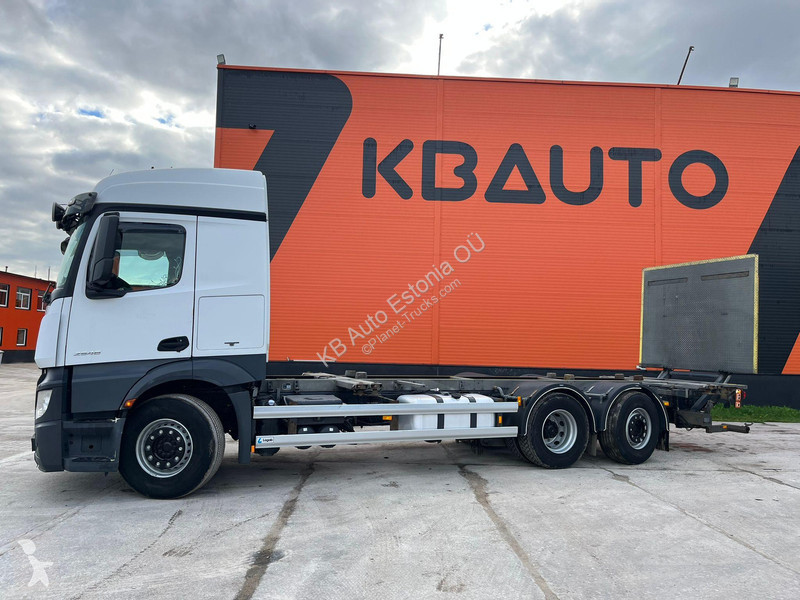 Camion Mercedes 2548 6x2*4 RETARDER / CHASSIS...