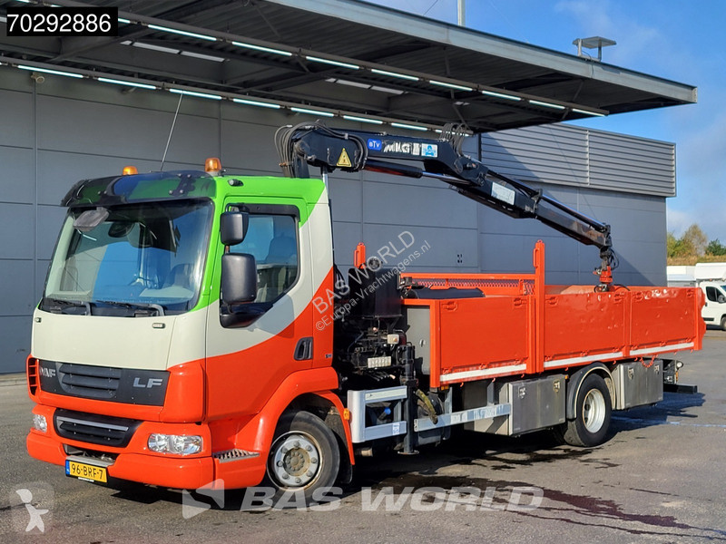 Camión DAF 210 LF 4X2 MKG HLK 66 Crane Manual...