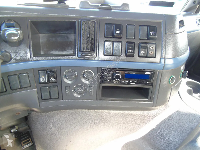 Camion Volvo 340 + MANUAL + 19T