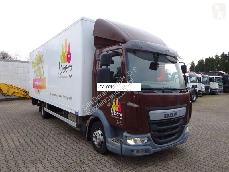 شاحنة DAF LF 220 Koffer mit Palfinger LBW 4x2