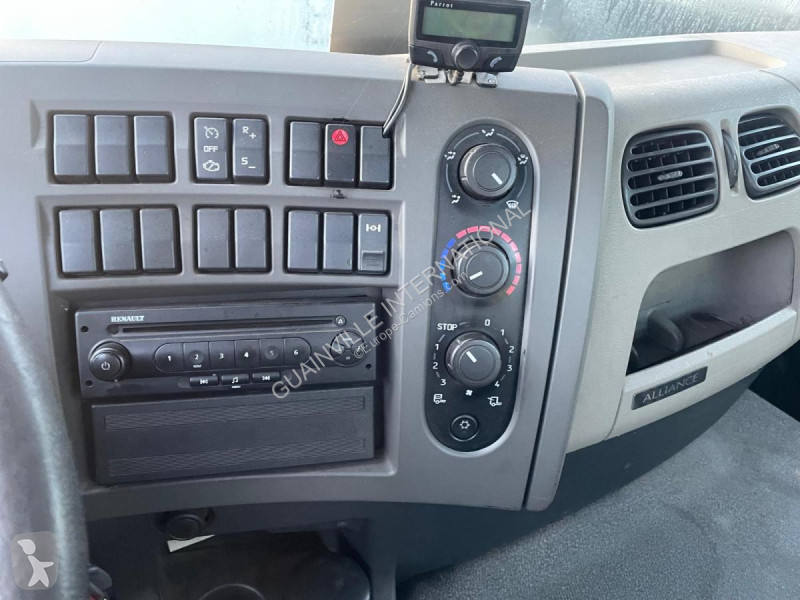 Camion Renault 270 DXI