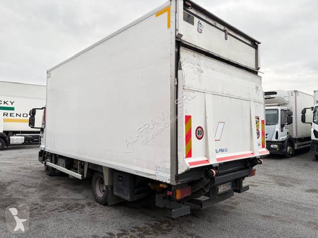 شاحنة Iveco