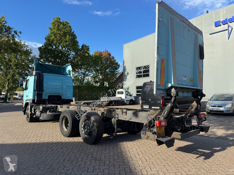 شاحنة Volvo EURO 5 EEV 6X2