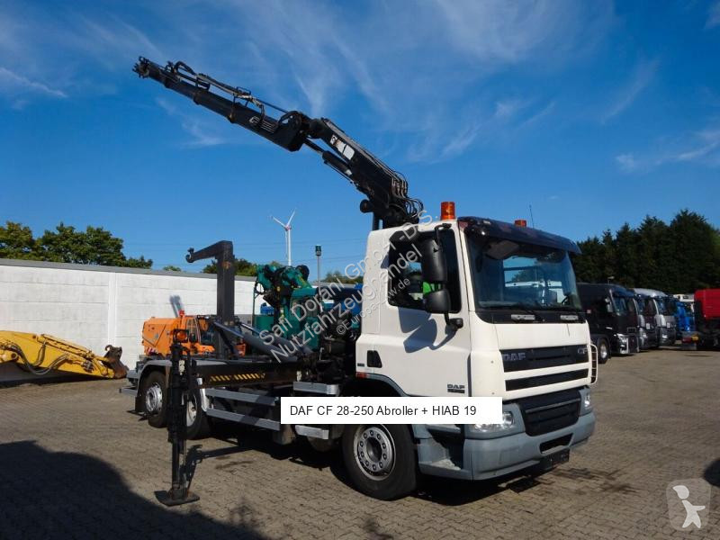 شاحنة DAF 28-250 CF Abroller + HIA B195-3 Kran