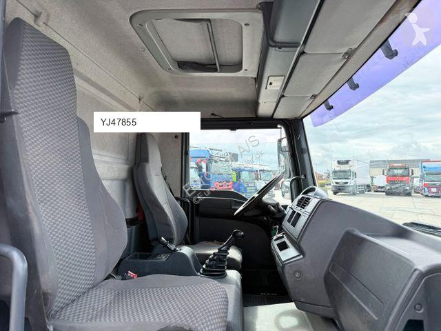 Camión MAN TGL 10.180 4x2 Flatbed 6,,80 m. Euro 3