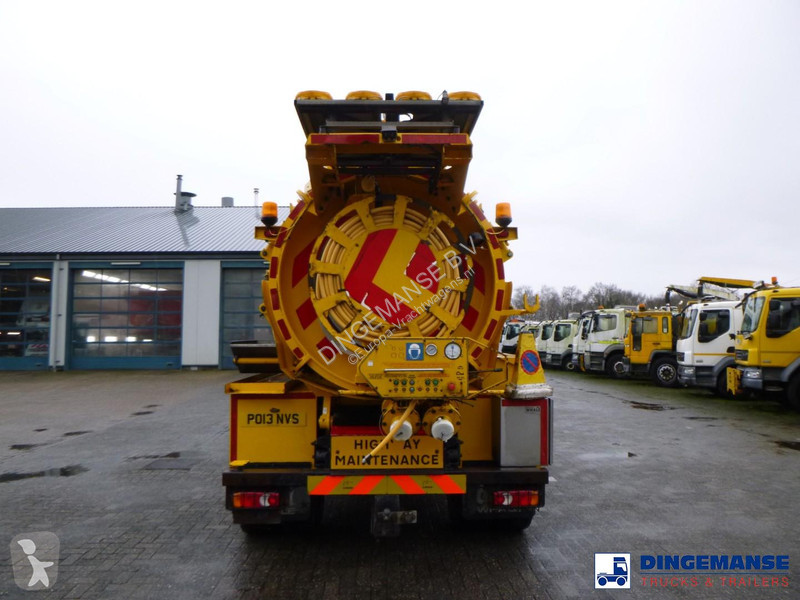 شاحنة DAF 55220 4X2 RHD Whale vacuum tank 8.1 m3