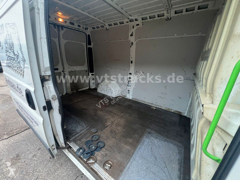 Peugeot Kasten Hochdach Pro 4x2 Transporter