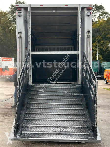 شاحنة DAF 530 4x2 Finkl 2.Stock Viehaufbau
