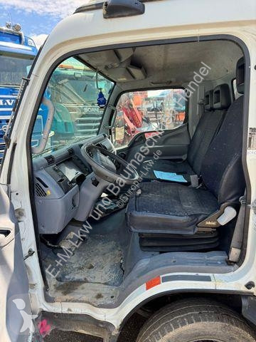 شاحنة Mitsubishi CANTER 3C15 FAHRGESTELL 3 X...