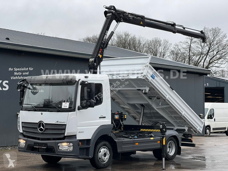شاحنة Mercedes 823 4x2 DSK mit HIAB 072...