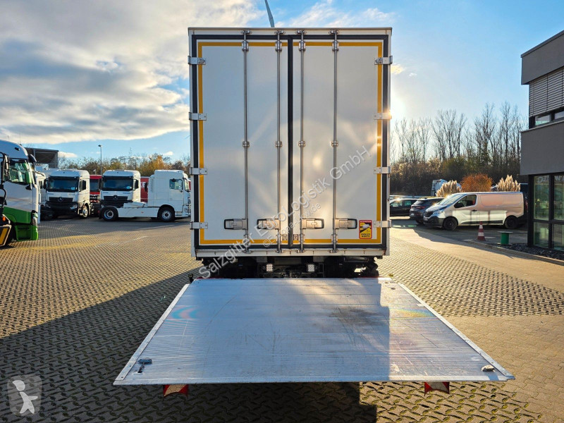 شاحنة Mercedes 2542 / Retarder/ Ldbw/Lenkachse/BDF