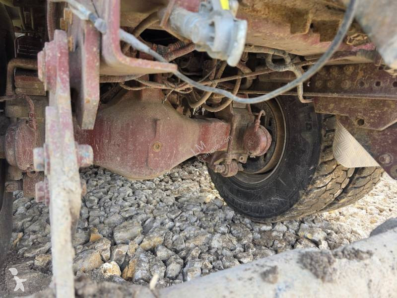 شاحنة Iveco