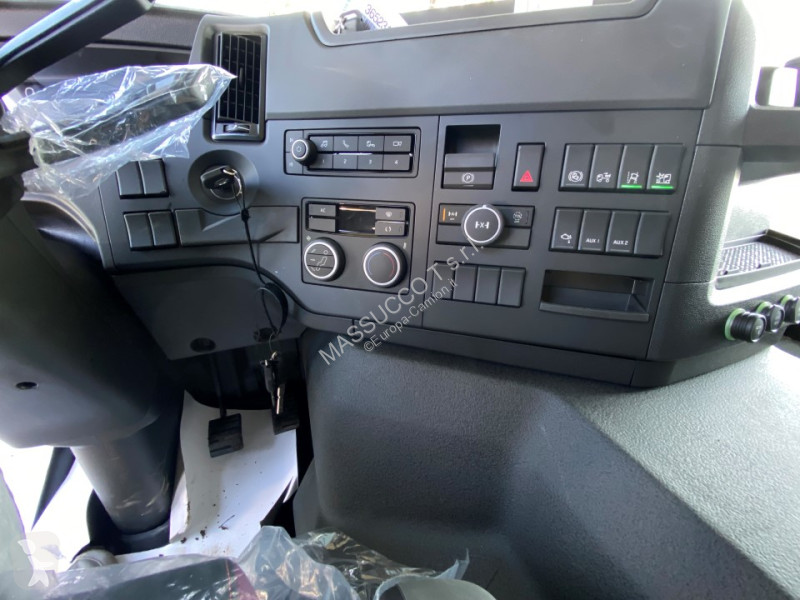 شاحنة Volvo FMX 460