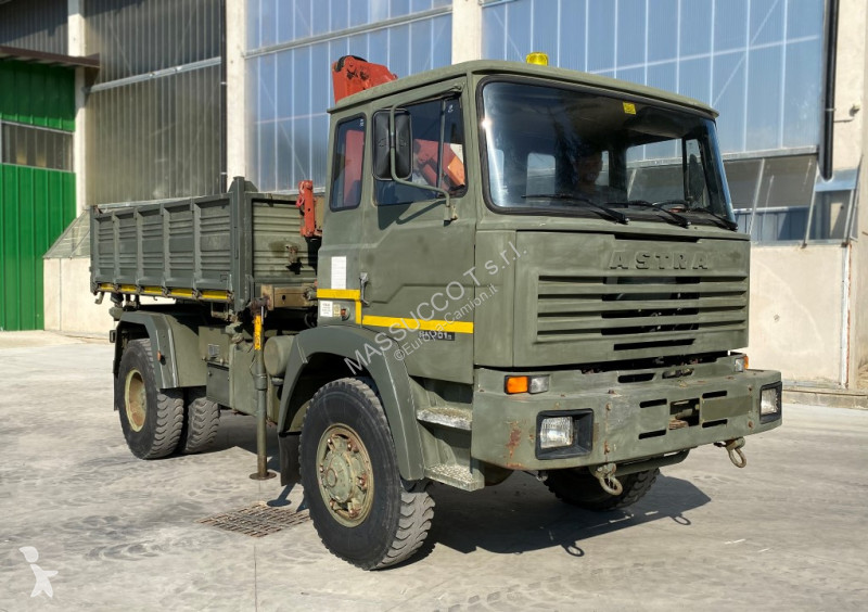 شاحنة Astra FZ