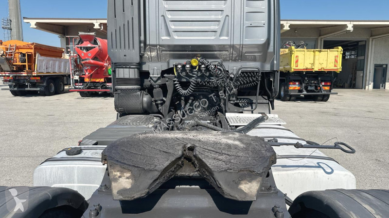 Camion Iveco 480 4X2