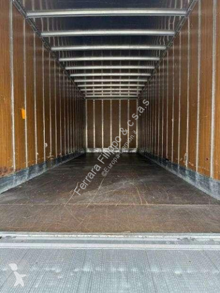 شاحنة DAF LF230