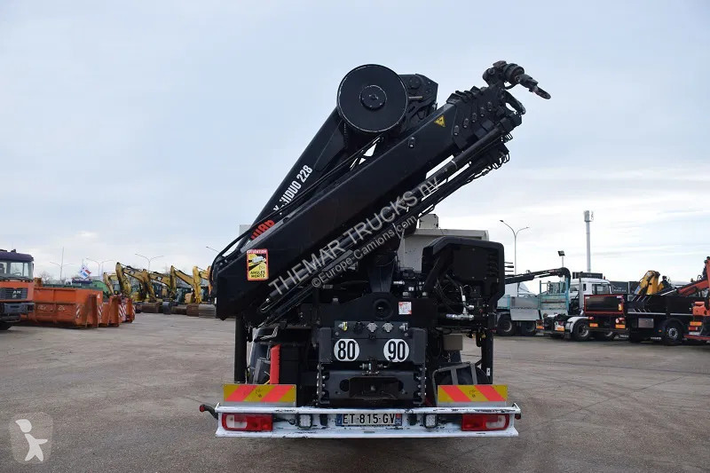 شاحنة DAF 530