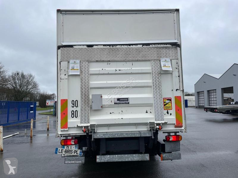 Camion Renault  D240.12
