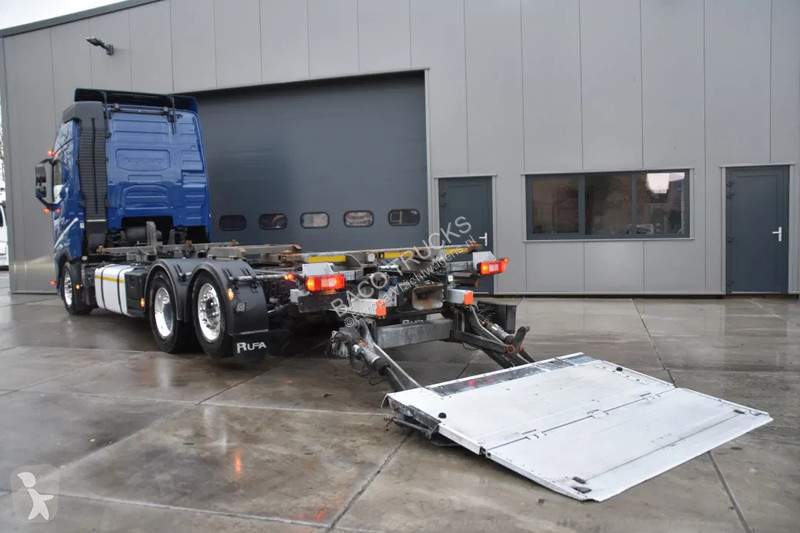 شاحنة Volvo 460 Globetrotter 6x2*4 - EURO 6 -...