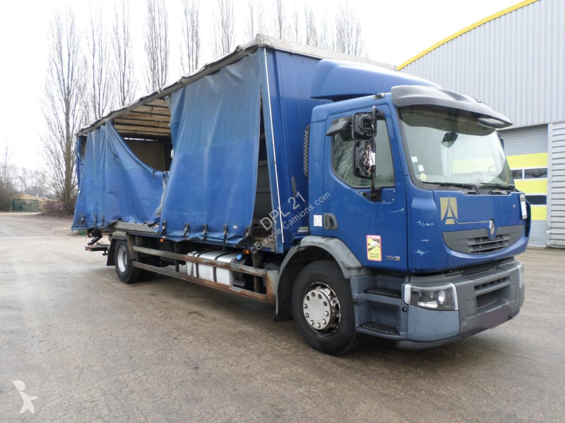 شاحنة Renault 300 DXI