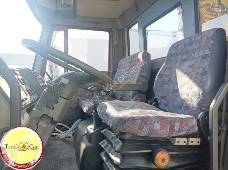 شاحنة Iveco