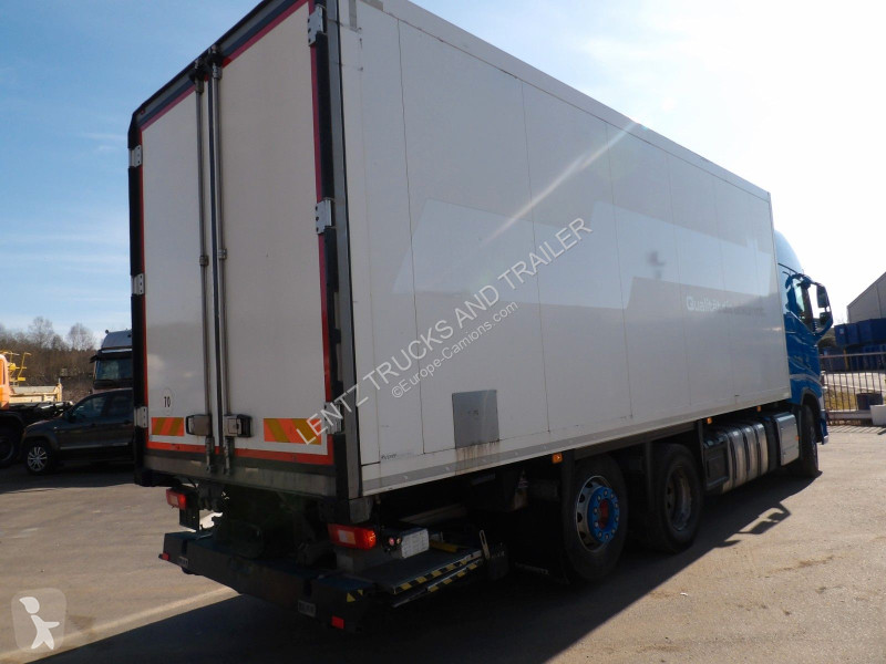 شاحنة Volvo 460-6X2 KÜHLKOFFER BI-TEMP-LBW EURO6