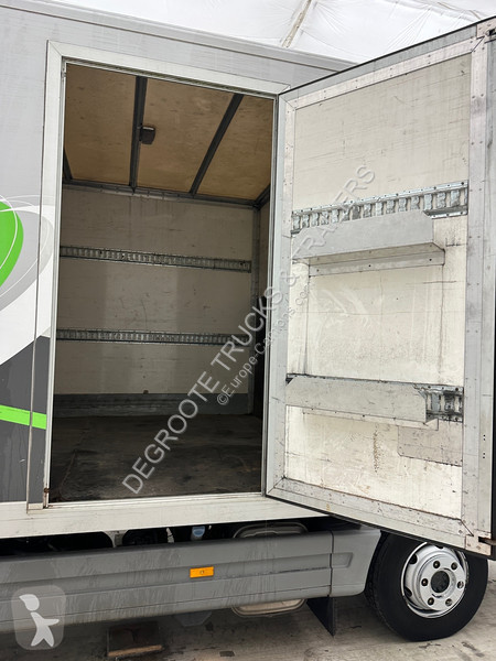 Camion Mercedes 1024