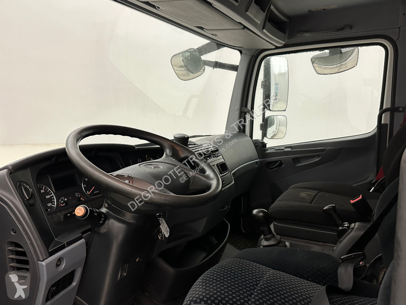 شاحنة Mercedes 816