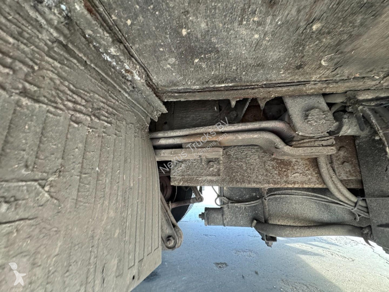 Грузовик Mercedes SK  (STEEL SUSPENSION / 6...
