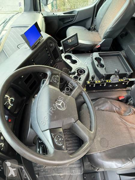 شاحنة Mercedes