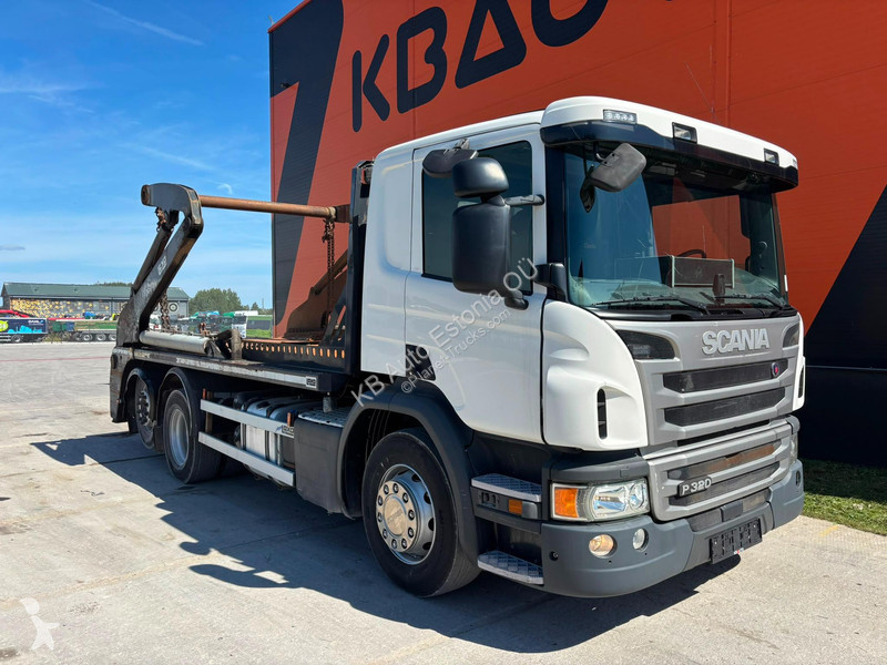 شاحنة Scania P 320 6x2*4 AXO D186VA-2 / PATFORM...