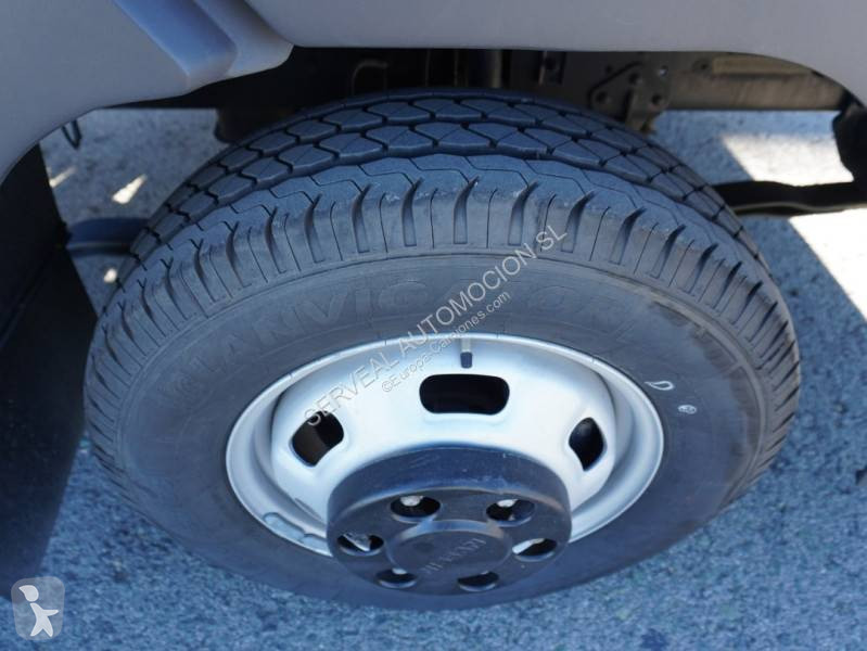شاحنة Nissan