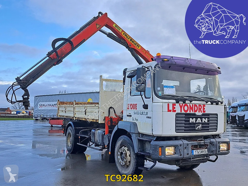شاحنة MAN F 2000