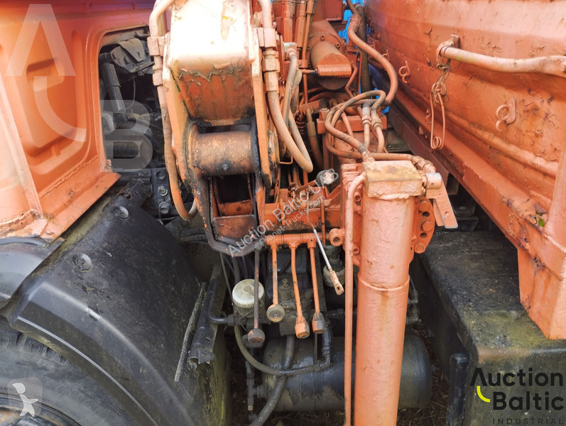 شاحنة Magirus 168 M 11