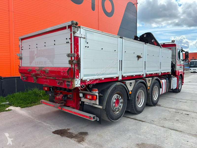 شاحنة Volvo 500 8x4*4 HIAB 144E-5 / BOX L=5992 mm