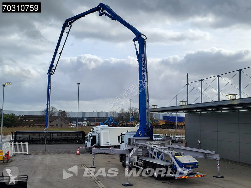 شاحنة Mercedes 4151 8X4 NEW! 43mtrs Bonneux...