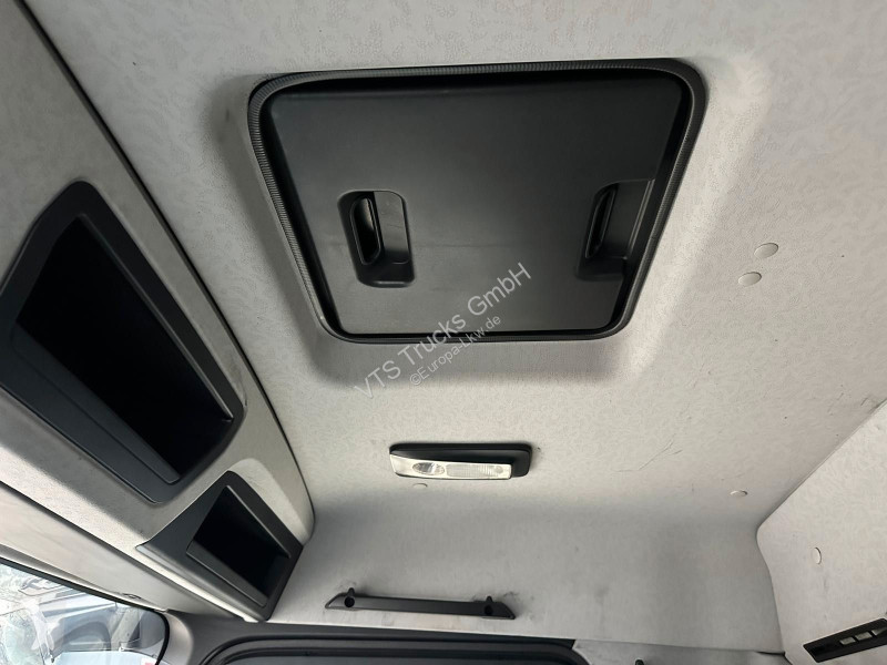 Camion Mercedes 4148AK BB 8x8 Kipper 33m³ 3x...