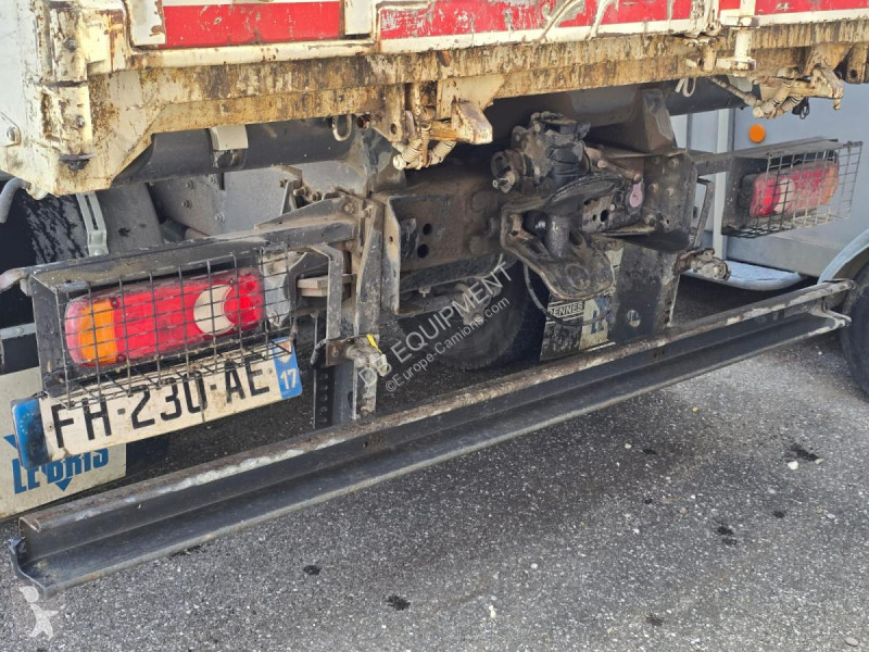 شاحنة Renault  Narrow 240-12 Camion Renault 12T...