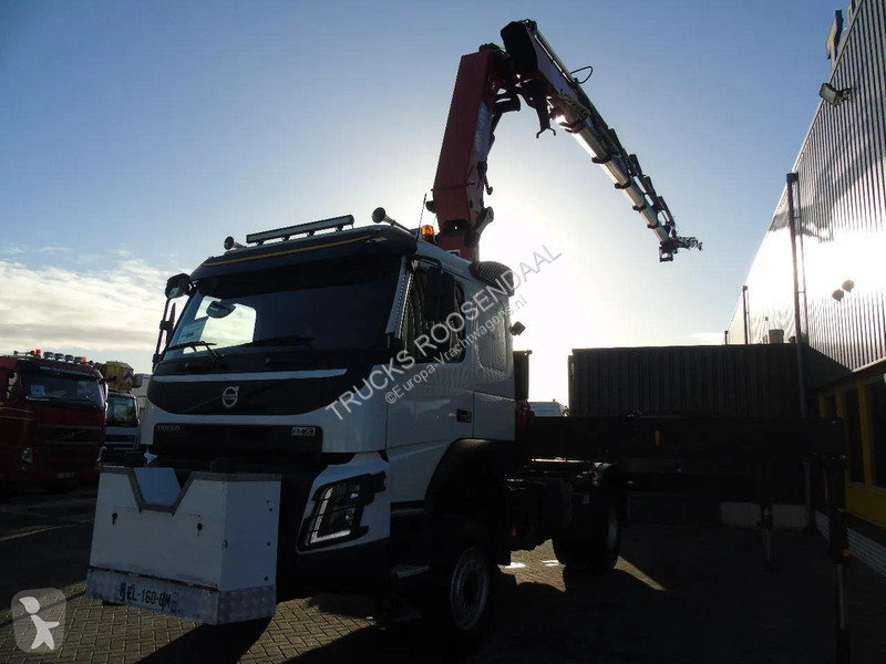 شاحنة Volvo 500 + 4x4 + HMF 4020 5x + JIB 4x 30...