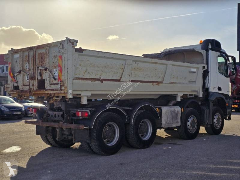 شاحنة Mercedes