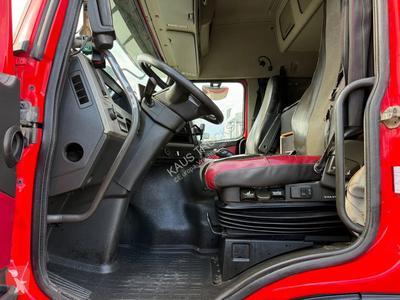 شاحنة Volvo 500 8X2 HMF Containersystem +...