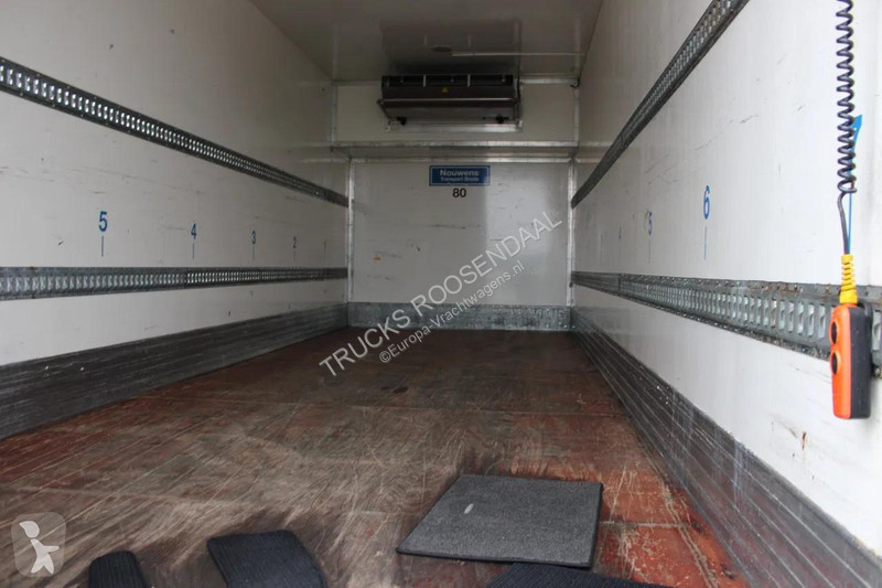 Camião Mercedes 2027 + EURO 6 + 19T