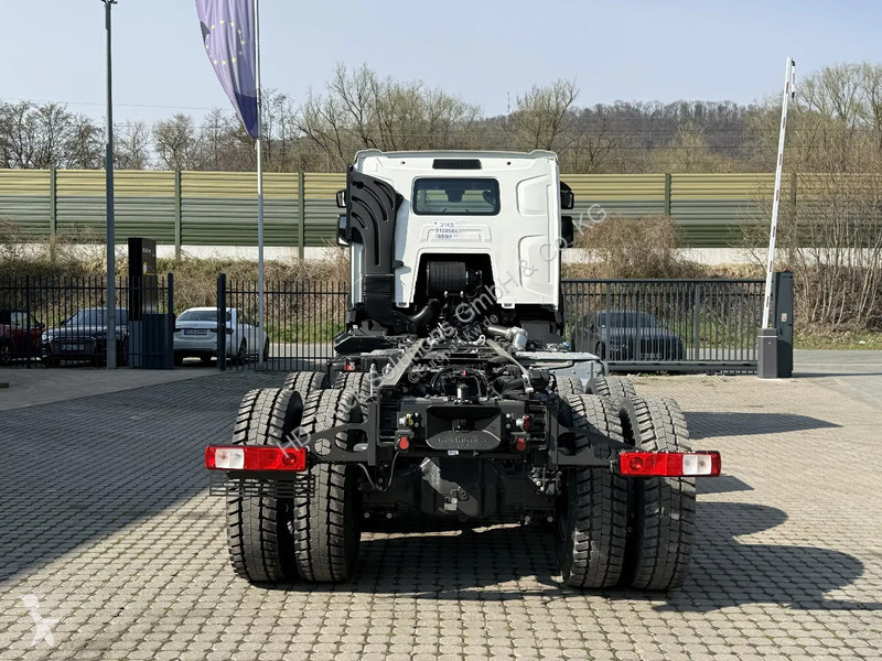 شاحنة Renault K480 K480 8X4 MultiLift 25s61