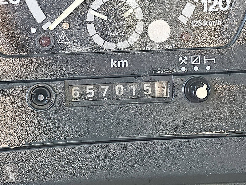 شاحنة Scania T114.380 6X4 FU STEE