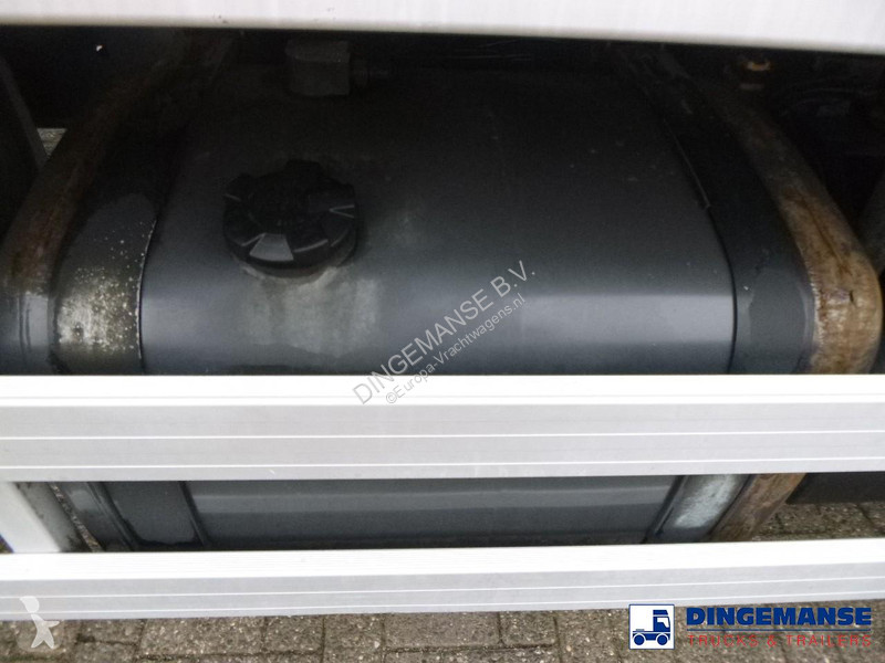 شاحنة Renault D18 Wide 4x2 RHD Thermoking T800...