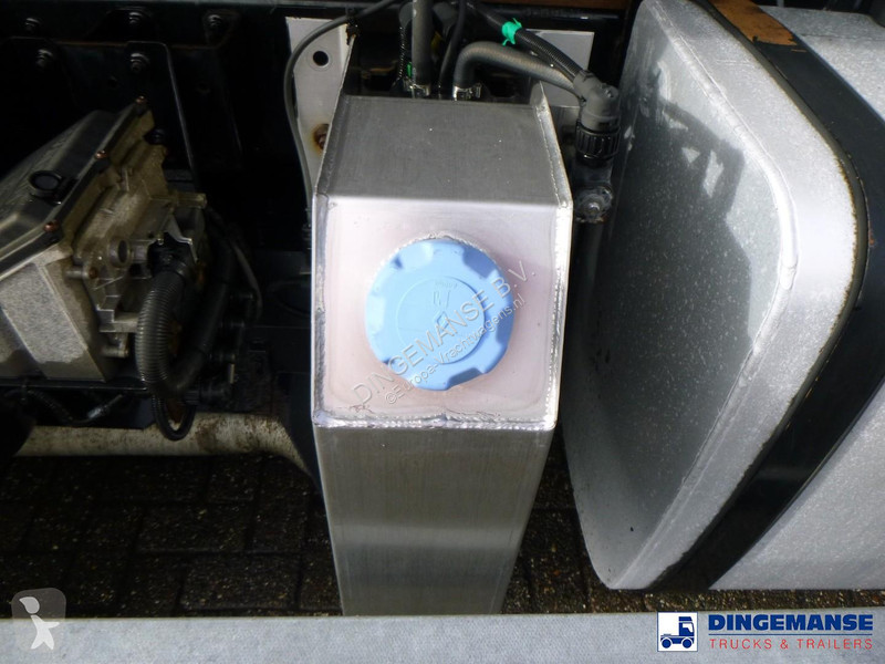 شاحنة Renault 270 4x2 gas tank 18.7 m3